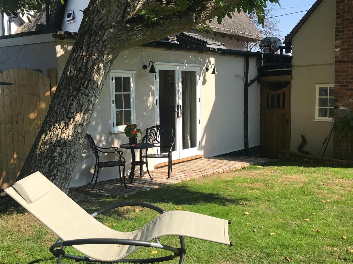 Corner House Luxury Bnb Little Dunmow Exterior foto