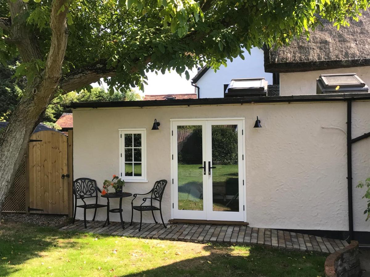 Corner House Luxury Bnb Little Dunmow Exterior foto